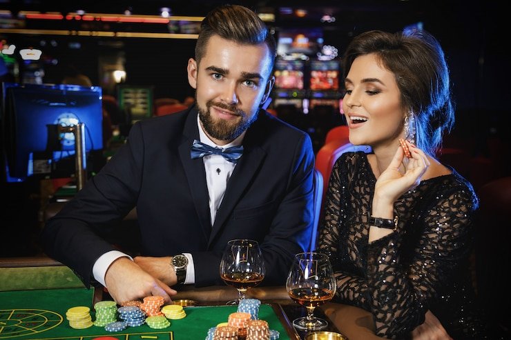 Texas Hold'em Bonus live dealer table on playaja slot